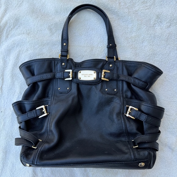 Black Leather Michael Kors Purse - Picture 2 of 12